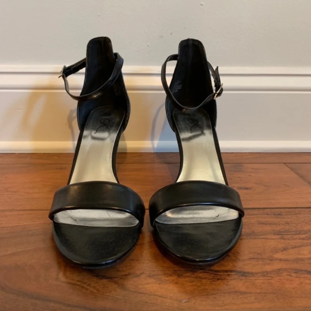 Black Pump Heels